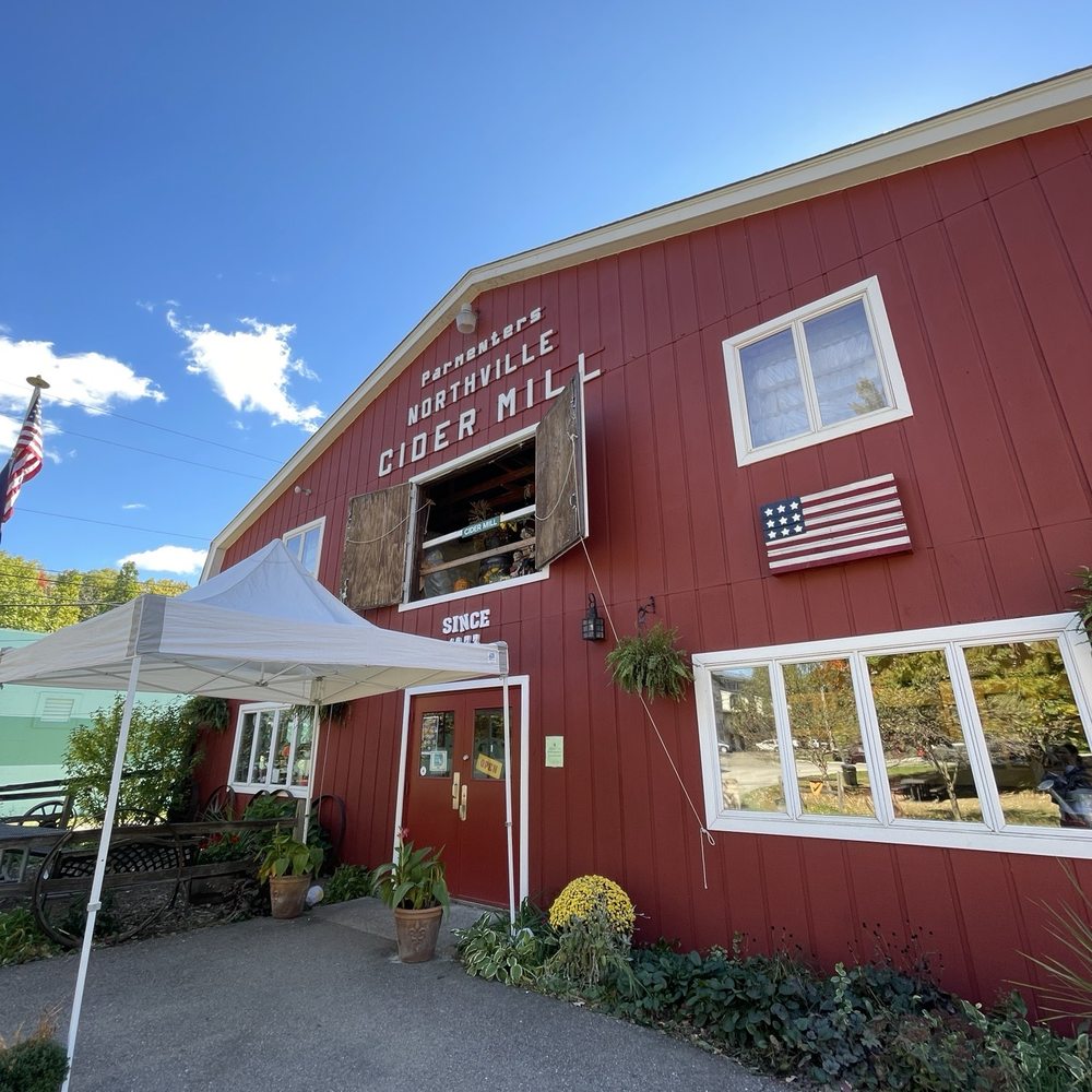 Go Wine Tasting at Local Vineyards (near Lapeer)